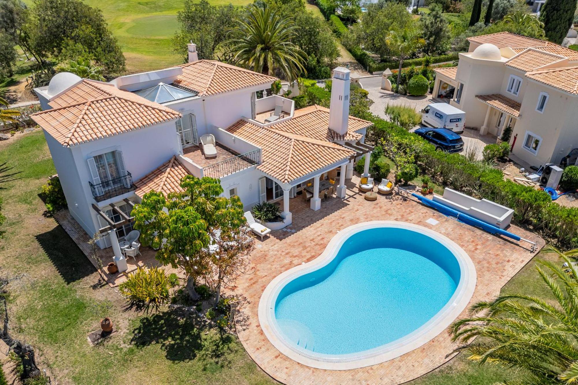 Peaceful 4Br Villa On Gramacho Golf Resort W/ Private Pool 拉戈阿 外观 照片