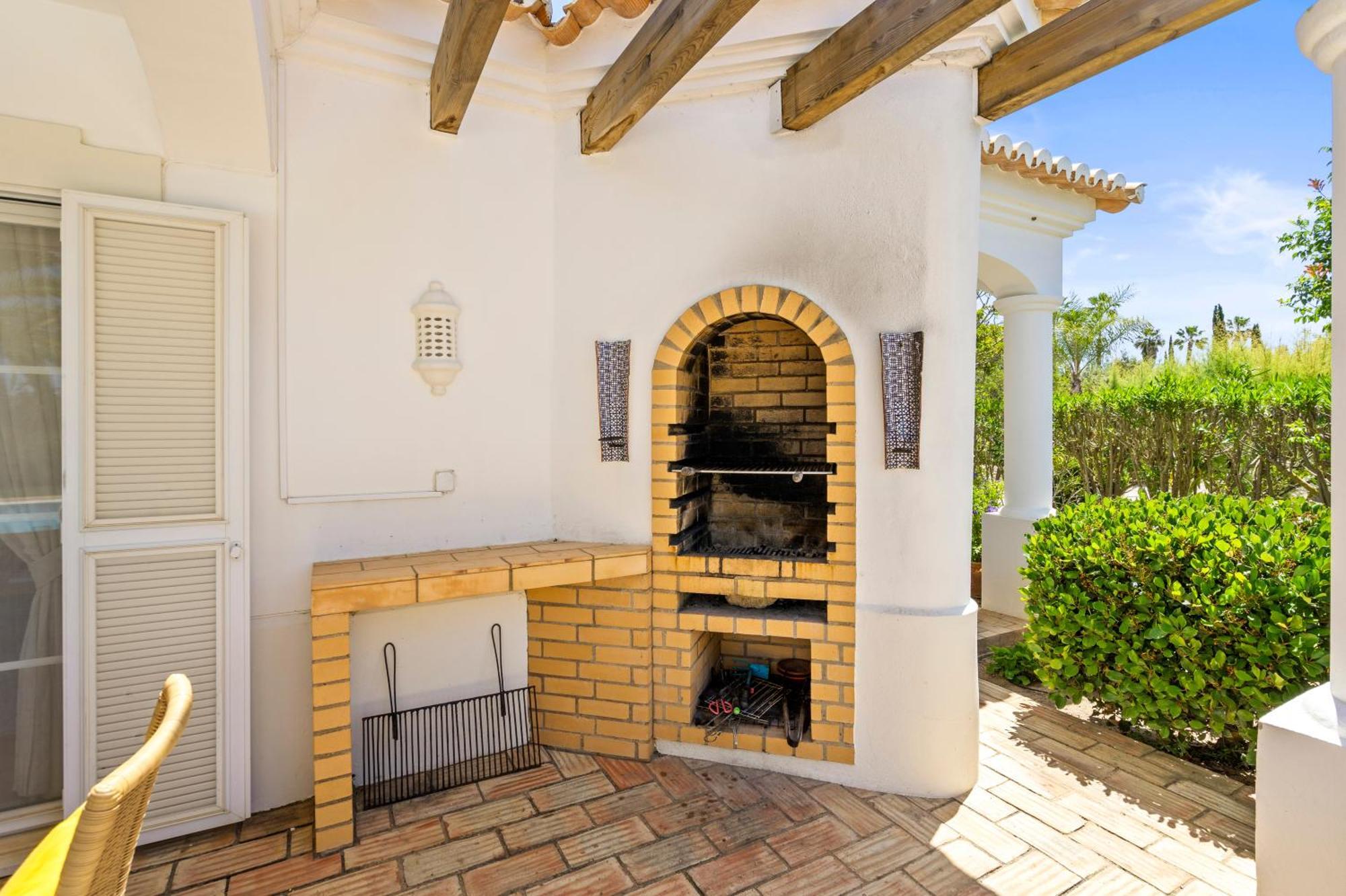 Peaceful 4Br Villa On Gramacho Golf Resort W/ Private Pool 拉戈阿 外观 照片